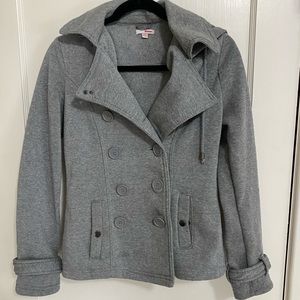 Comfortable, gray, size medium jacket.